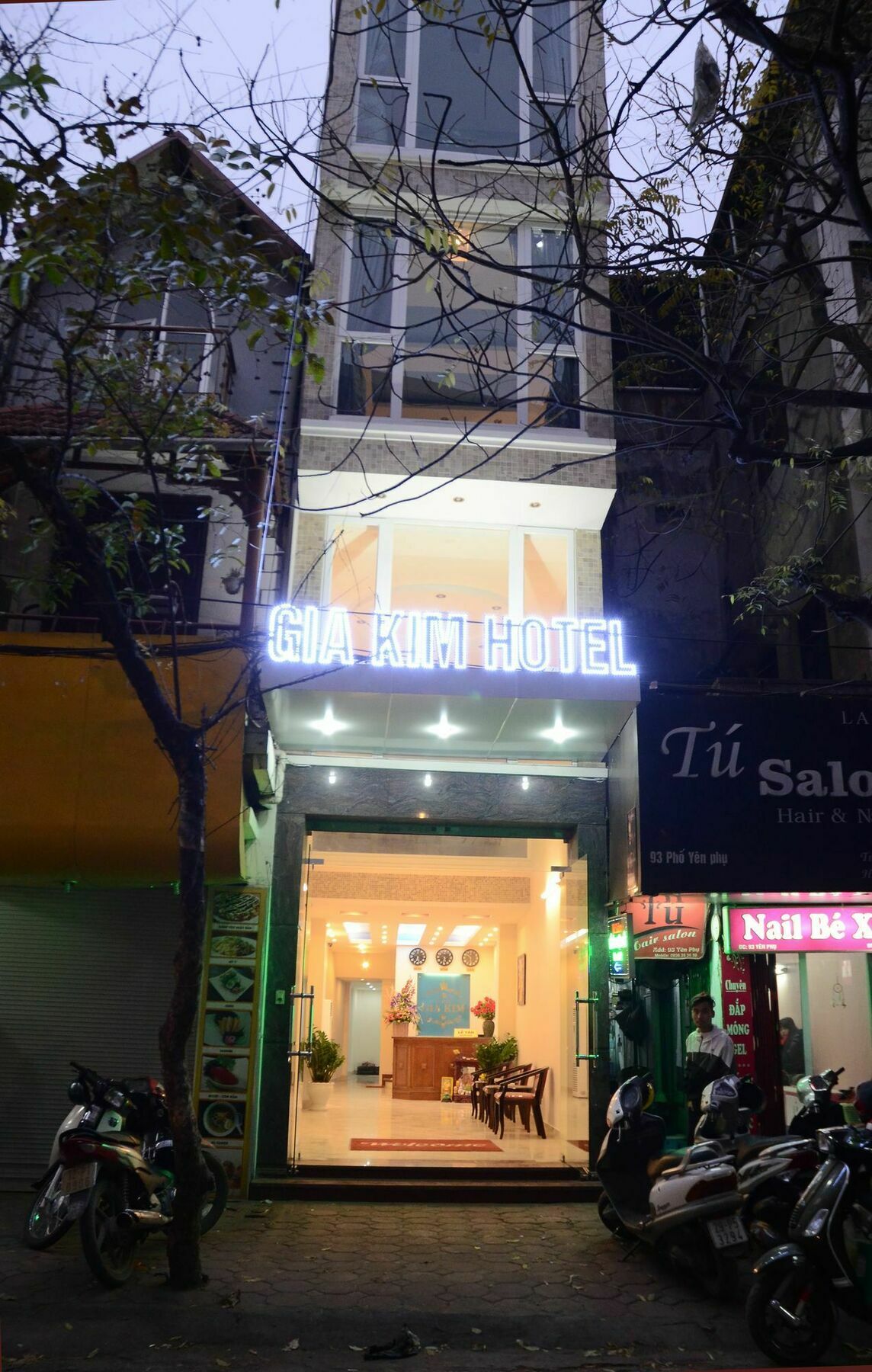 فندق Reddoorz Yen Phu Street هانوي المظهر الخارجي الصورة