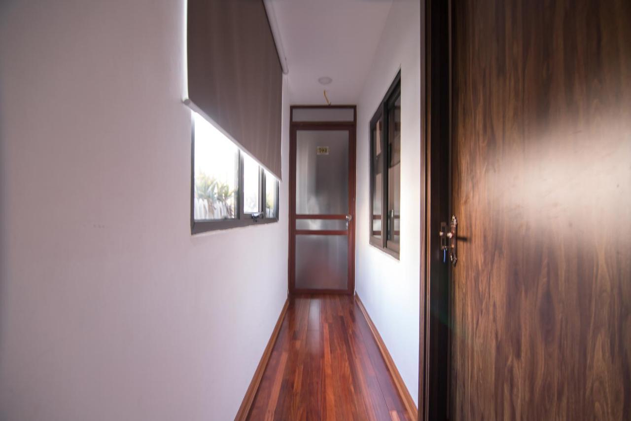 فندق Reddoorz Yen Phu Street هانوي المظهر الخارجي الصورة